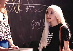 Kenzie Reeves is licking delicious pussy of super sexy teacher Jayna Woods