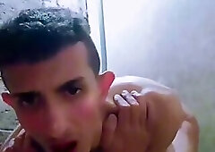سالب ممحون يمني جاهز يصير لعبتك  Sex Oussi Fem  		                  This is a VR video.