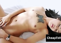 Shemale Cutie Manow Pleases Big