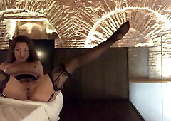 Com Stocking and Garter Solo Dance Tease