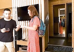 MATURE4K. Coming into hands of sauna male older hotty gets it on with him