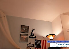 Enter my chatroom and lets talk