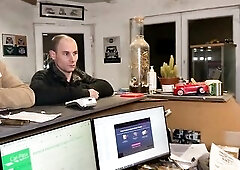 (Full Movie scene +44min) 2 males come to retrieve their car from a garage but find that no thing has been done. Their macho attitude earns 'em a