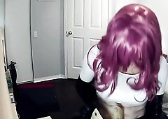 Erika & Jill Pt1! Kigurumi doll Jill shows u her Reni female mask, and her hawt rubber body!