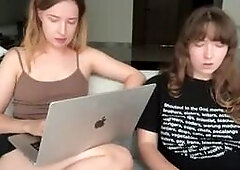 Nura_n_Sarah - Live Webcam Show 2026-05-01