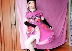 Sensual pleasure in motion: the art of stretching for ultimate joy