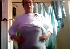 do you like my large booty and large titties???