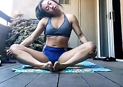 Amateur Jasmin stripping panties and masturbating