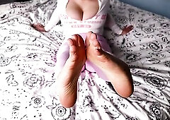 Smell My Pants and Ill Give U a Footjob
