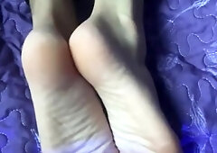 Spunk on my mushy lil toes dad