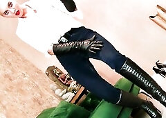 Ballbusting Femdom Games