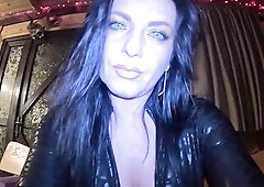 Vampire JOI Domination – Gooning Whispers, Spit & Obedience