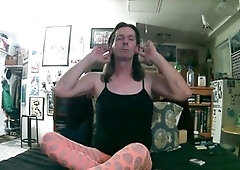 Crossdresser loves pantyhose cock and gets down to business