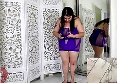 My Quarantine Weight Gain with UNCOMMON Weigh In - PREVIEW - Bulky big beautiful woman Sydney Screams