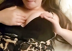 Huge boobs, amateur hotwife, dirty talk