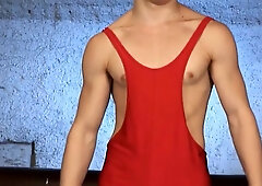 Sexy teen 18+ Wrestler Solo