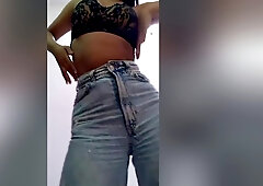 Desi Girl Seducing And Making You Cum