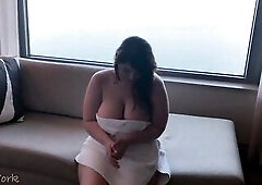 Curvy Bea York Suggests Loving JOI