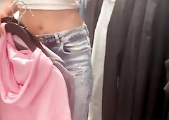 Quickie public in sweethearts changing room