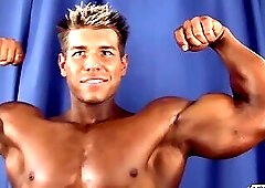 Steve Kuclo Sexy Backstage Teen Posing