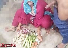 Vegetable Bech Rahi Bhabhi Ko Patakar Choda In Clear Hindi Voice Xxx Indian Desi Bhabhi Vegetables Selling