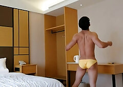 Bulky Japanese Boys Wank off