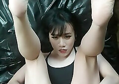 Charlotte cums all over herself