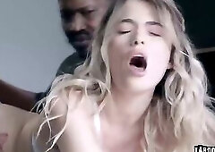 Isiah Maxwell Fucks Lesbian Nicole Nicols Straight