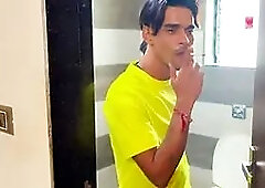 Ek Chhupi Hui Kahani: Devar Aur Wife Ka Moment