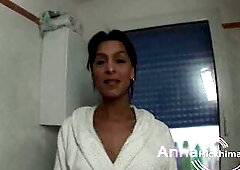 Transexual with a real Monster Knobs likes to Screw and Cum… Great Sex, great Anal story…