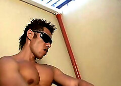 Colombia Collin O'Neal's