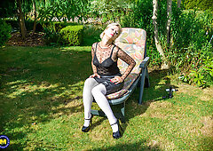 Perfect bodied COUGAR masturbating in the garden