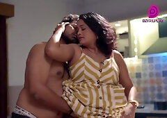 Amoral Indian MILF mind-blowing adult scene