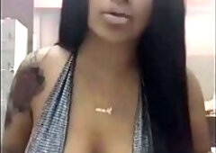 Yasmin estrada Instagram live