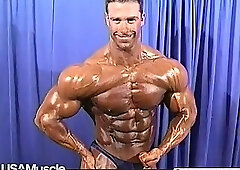 Pete Kuzak Sexy Backstage Posing