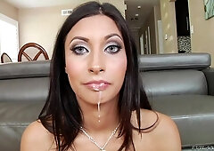Aesthetic Latina girlfriend Jade Jantzen nicely plays in solo style