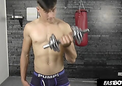 Hot Muscle Boy Kent Mills Shows His Abs