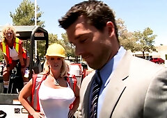 Brazzers: Zoey's Team Targets Ramon