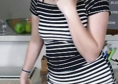 Close up MiLF getting it in the ass