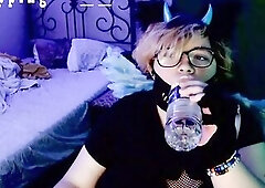 poor trans hunk tuckers himself out after discreetly squirting