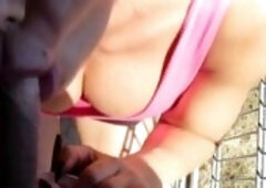 how this hot sucks my cock