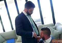 Homo Anal Invasion: Cum-shot-filled muscle-flexing at the end of the night