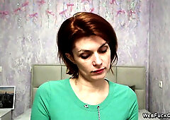 Redhead Milf in green sweater solo on webcam