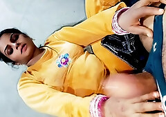 Very Beautiful - Cumshot In Mouth Indian Bhabhi Blowjob With Clear Hindi Audio