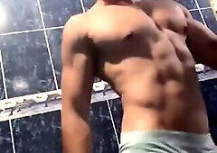 Fit Instagram model brayitan_fit jerks off
