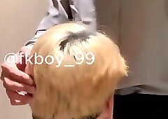 Thầy giáo Kiệt ụ em NV trong WC TTTM