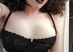 Goth English Girl Cums Using Fingers And Rose Toy