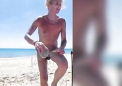 Live Sex Show nudist beach, Gigi and Dave, mobile version, 4K Show 1 camera 1