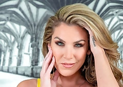 Busty mademoiselle Kayla Paige shows off her accurate soles