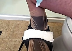 Man in pantyhose, nylon, man peeing